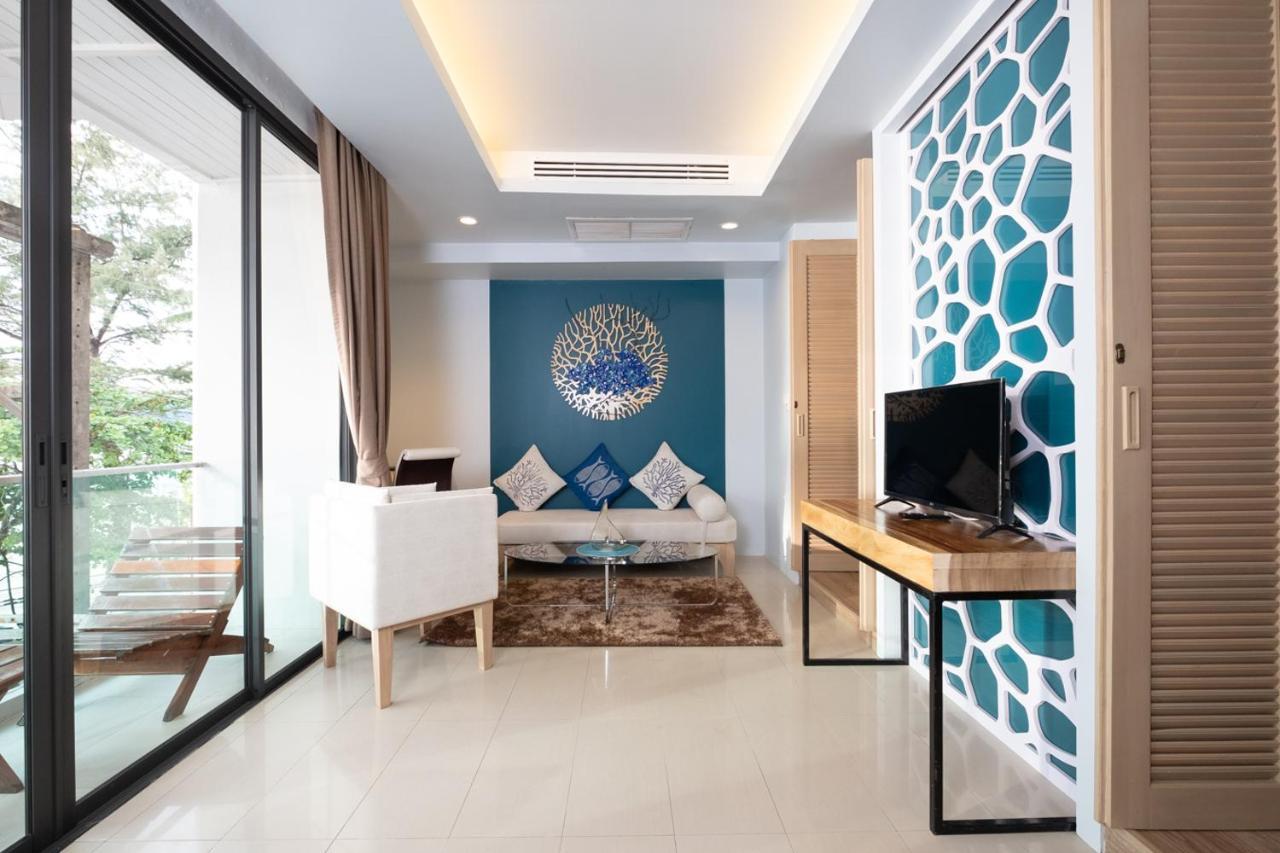 The Royal Palm Beach Front Patong Екстер'єр фото